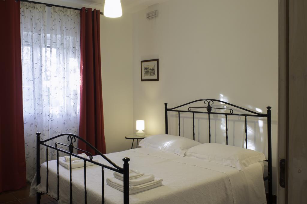 Villa Apollonia B&B 莫诺波利 客房 照片